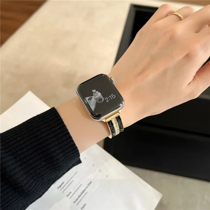 For Apple Watch Series 10 42mm / 9 8 7 41mm / SE (2023) SE (2022) SE 6 5 4 40mm / 3 2 1 38mm Epoxy Watch Band Metal Bangle Strap - Gold+Black