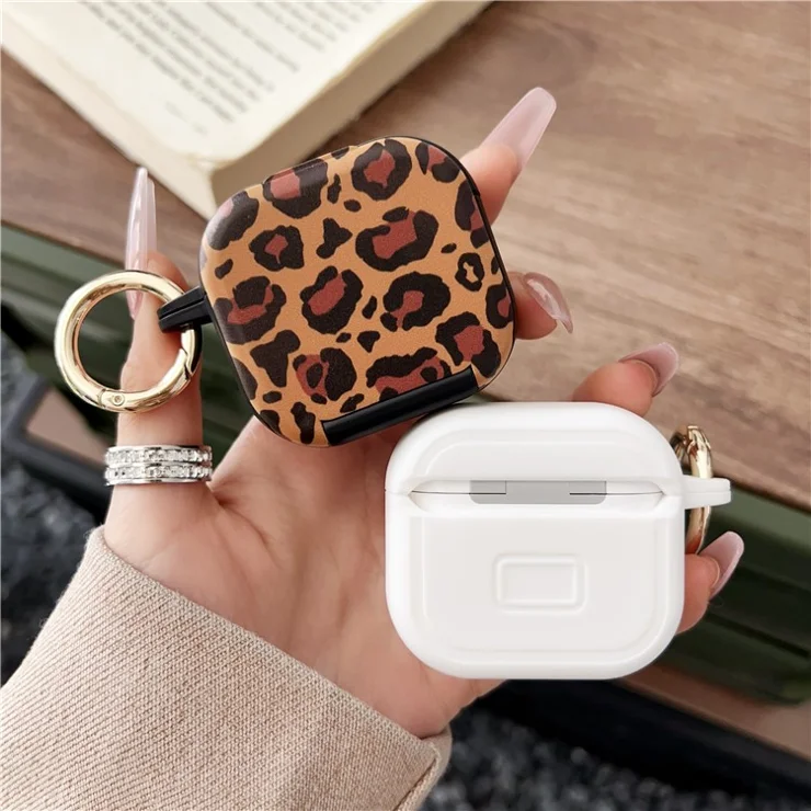 For AirPods 4 Protective Case PC + TPU Leopard Earphone Cover with Mirror and Hook - Black