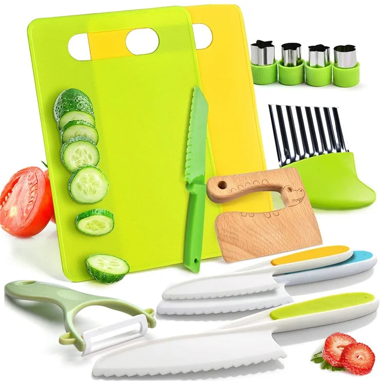 13Pcs / Set Fruit Cutter Cutting Board Children Plastic Kitchen Knife Toy Set (BPA-Free, No FDA Certification)