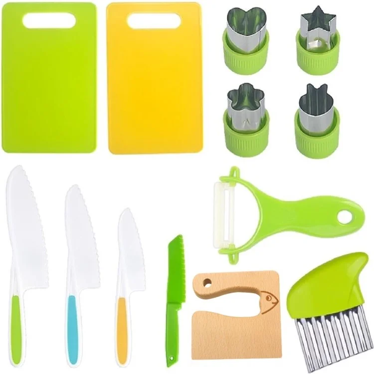 13Pcs / Set Fruit Cutter Cutting Board Children Plastic Kitchen Knife Toy Set (BPA-Free, No FDA Certification)