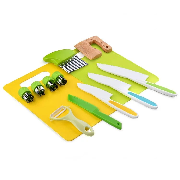 13Pcs / Set Fruit Cutter Cutting Board Children Plastic Kitchen Knife Toy Set (BPA-Free, No FDA Certification)