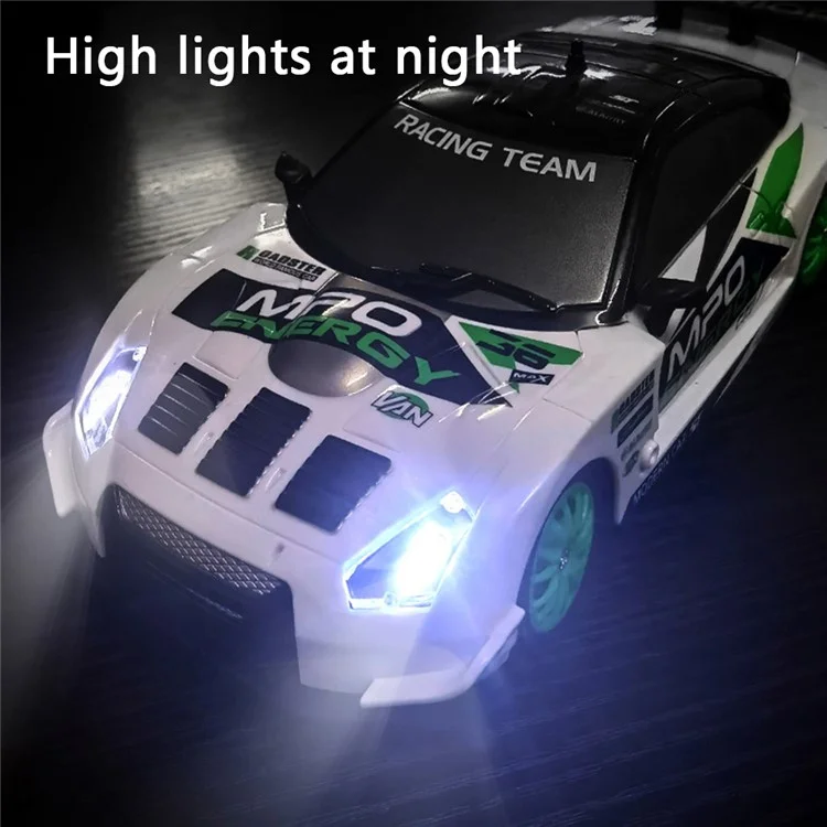 RC Drift Car 1 / 24 2.4GHz 4-Wheel Remote Control Racing On-Road Vehicle Kids Boy Toy (Classic Version) - GTR