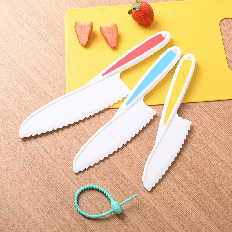 3Pcs Children Chef Knife Plastic Kitchen Knife with Silicone Strap Preschool Toys (BPA Free / FDA Certified)