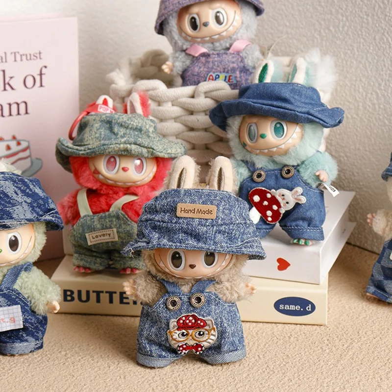 Dukketøjssæt med fiskerhat/overalls figurskjorte til 17 cm 1./2./3. generation dukker (uden dukke) - Kat