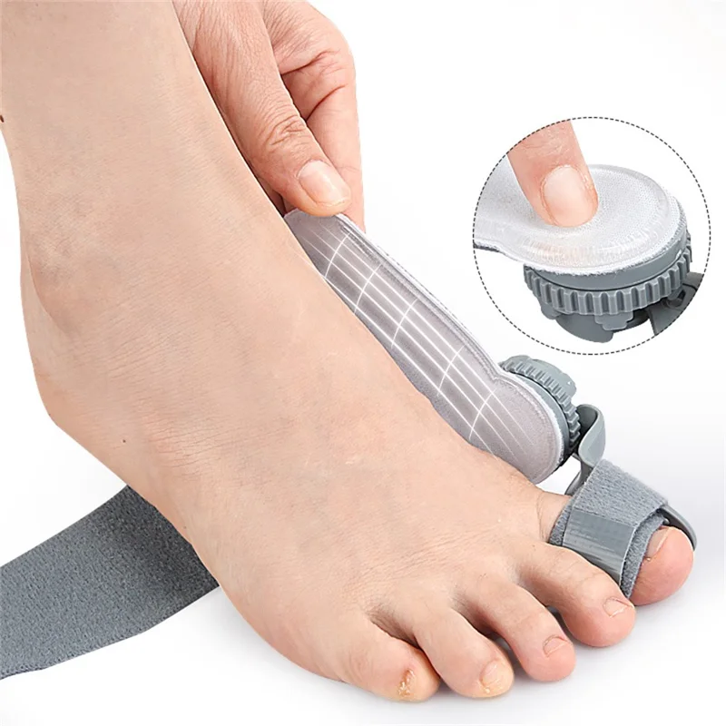 008 1Pc Adjustable Bunion Corrector Foot Hallux Valgus Brace Rotatable Toe Separator Straightener - White