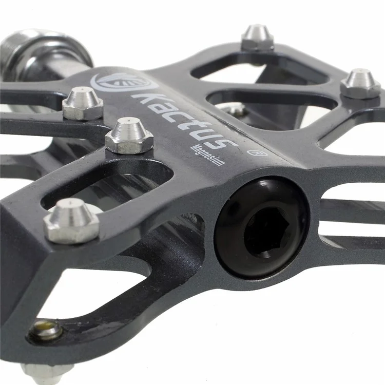 1 Pair of Magnesium Alloy Bicycle Pedals CNC Technology - Grey