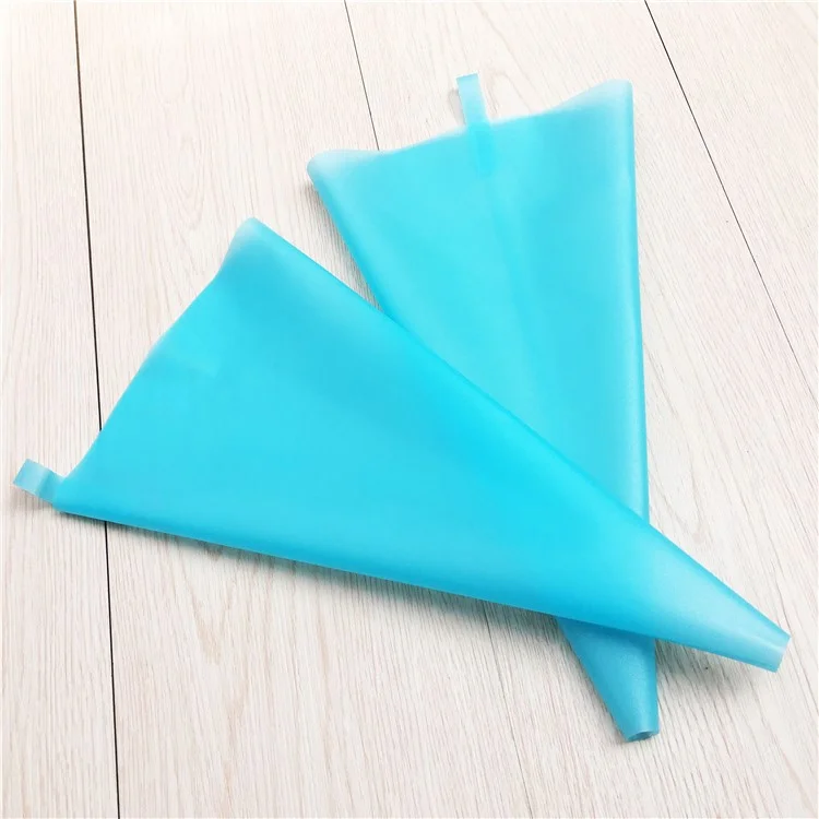 12Pcs/Set Reusable Cake Icing Decorating Piping Bags Silicone Pastry Bag Set for Baking Supplies - Blue