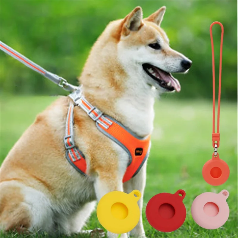 Round Silicone Anti-lost Protective Case Cover with Buckle Rope for Apple AirTag Bluetooth-compatible Locator - Red