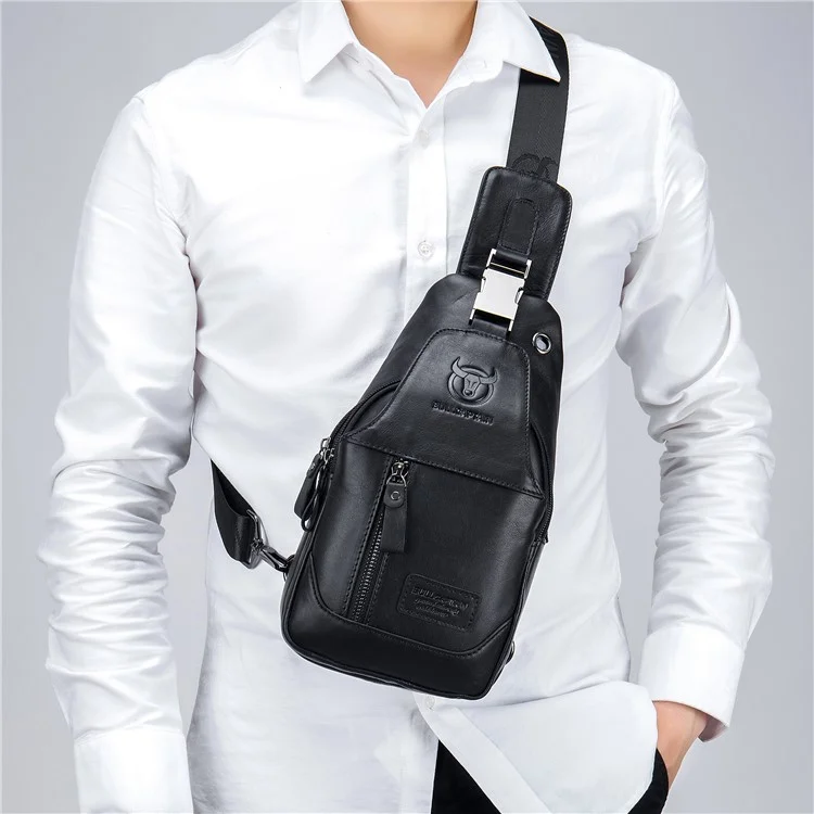 BULLCAPTAIN 095 Sac de Poitrine Casual en Cuir de Vache de Première Qualité - Sac Bandoulière de Voyage Sac à Dos - Noir