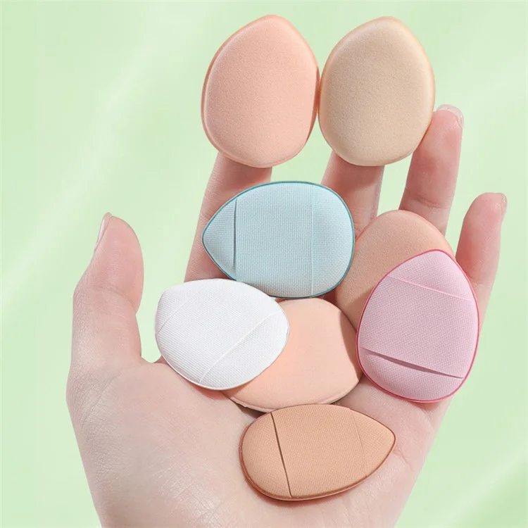 Mini Puff de Maquillage en Cuir PU Souple + Coussin Éponge de Beauté Pied Supporte l'Utilisation à Sec et Humide - Couleur Aléatoire