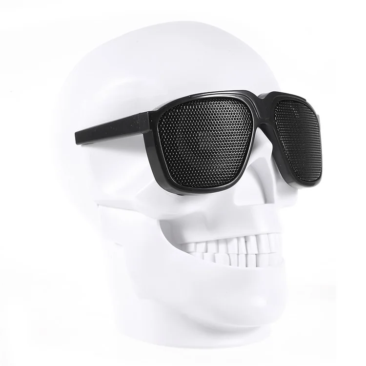 Skull Shape Portable Wireless Bluetooth Speaker Support TF Card - White