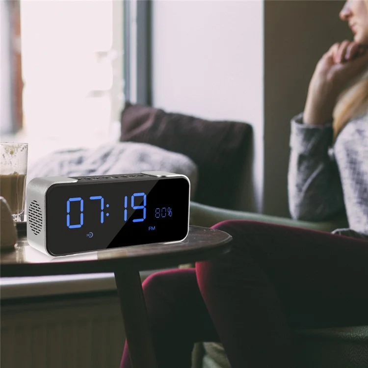 Metal Wireless Bluetooth 4.0 Speaker Large LED Display Clock, Support Aux-in/FM Radio/TF Card (PTH-305) - Silver Color