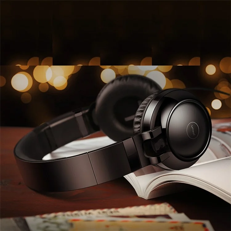 PICUN C60 3.5mm Over Ear Headphone 4D Surround Sound Bass Headset with Mic - All Black
