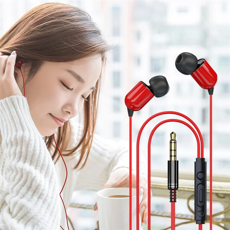 Universal 3.5mm Wired In-ear Earphone with Mic for iPhone Samsung(Cable Length: 3M) - Red