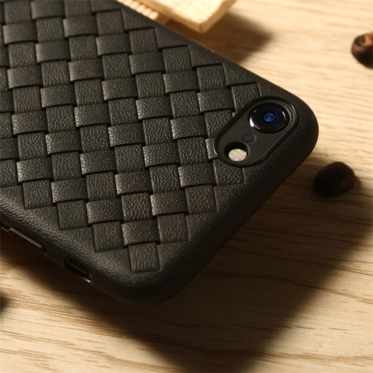 BENKS Woven Pattern Heat Dissipation TPU Case for iPhone 8 / 7 4.7 inch - Black