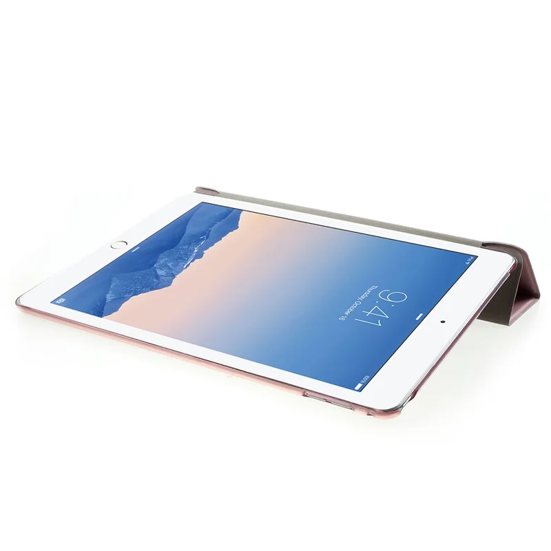 جراب لوحي من جلد البولي يوريثان مع حامل ثلاثي الطي لجهاز iPad Air 2 بتصميم حامل بزاويتين جراب لوحي - ذهبي وردي