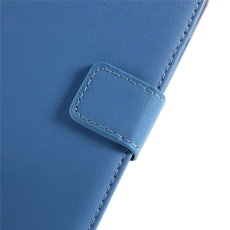 Stand Function Genuine Leather Wallet Flip Case with Secure Magnetic Closure for iPhone 8 / 7 / SE (2020) / SE (2022) - Blue