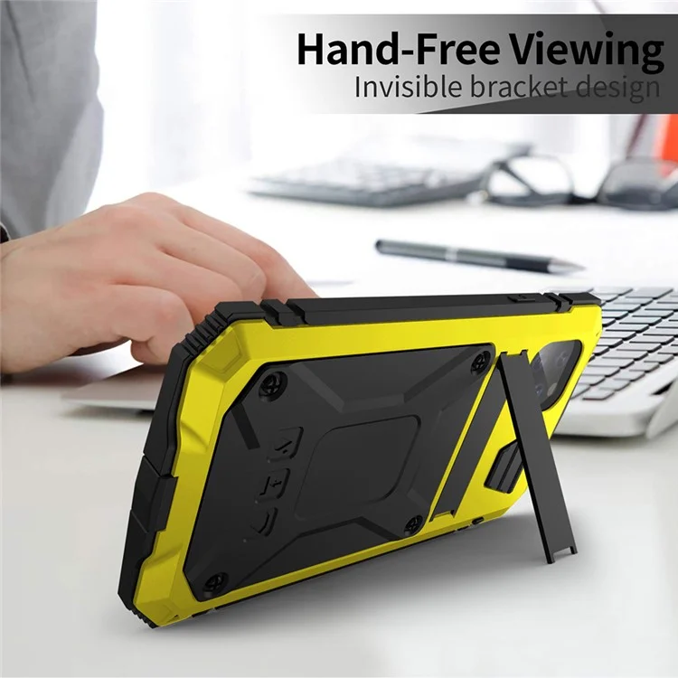 Tank Series Full Covering Kickstand Metal Frame Phone Cover Shell per iPhone 11 6.1 pollici - Giallo