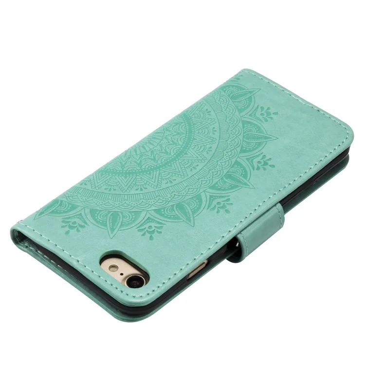 Imprint Flower Leather Wallet Phone Case with Stand for iPhone 7 4.7 inch/8 4.7 inch/SE (2020)/SE (2022) - Cyan