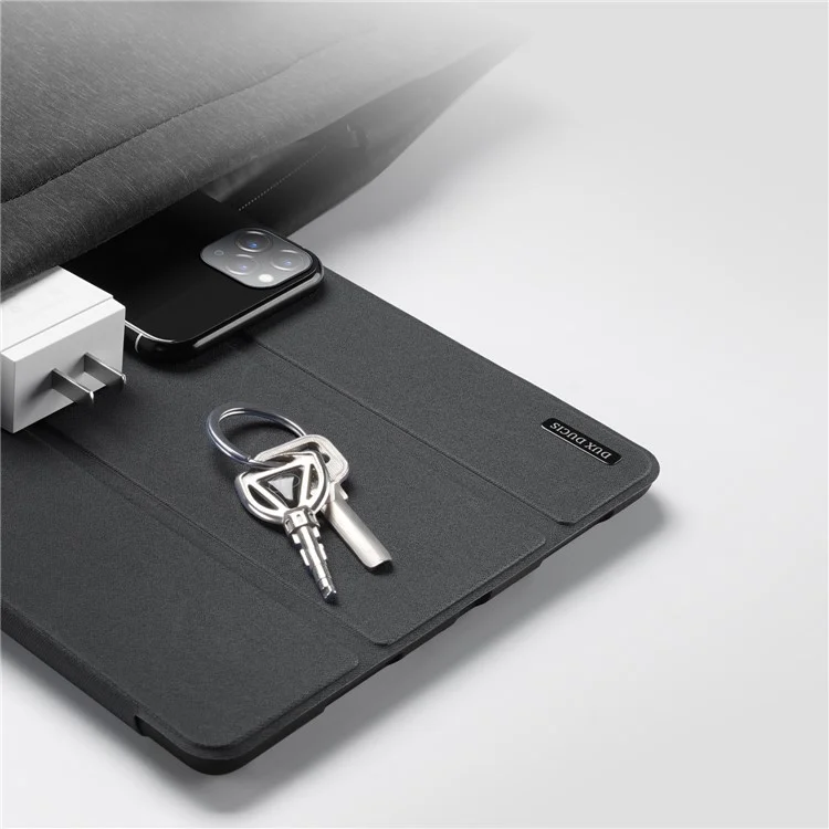 DUX DUCIS DOMO Series PU Leather TPU Back Tri-fold Stand Auto Sleep / Wake Tablet Cover with Pen Holder for iPad Pro 11 (2022) / (2021) / (2020) - Чёрный