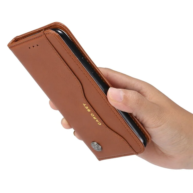 Classic Classic Auto-absorbed Leather Wallet Phone Shell Para Iphone 12 Pro Max 6,7 Polegadas - Castanho