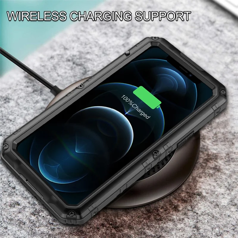 حالة مقاومة للصدمات ومقاومة للماء من السيليكون + معدن لهاتف iPhone 12 Pro Max - أسود