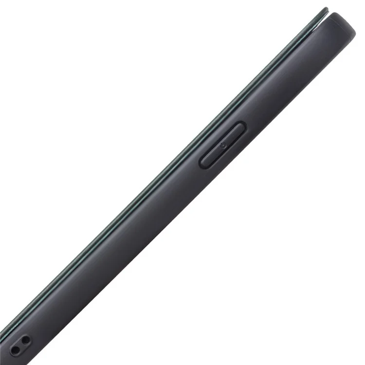 QIALINO Estilo Clássico Ultra Fino Caso de Couro Genuíno Premium Flip Folio à Prova de Choque para iPhone 12 Pro Max 6,7 Polegadas - Verde Escuro 