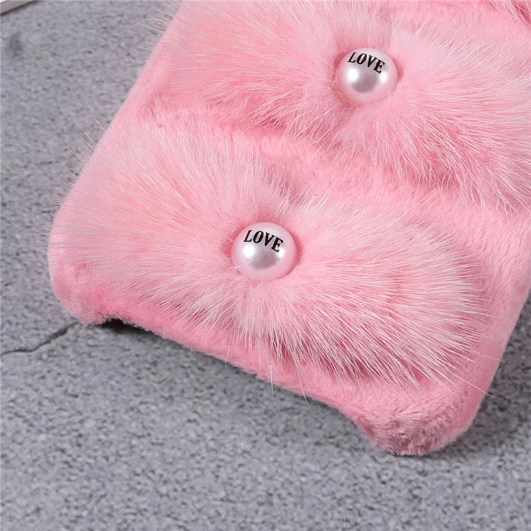 Étui de protection pour téléphone en peluche Plush Coated Love Beads PC Anti-chute pour iPhone 13 Pro 6,1 pouces - Rose