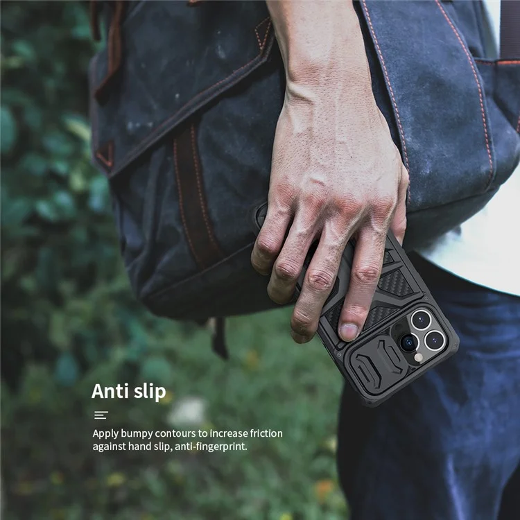 NILLKIN Adventurer Funda protectora de cámara Anti Deslizamiento de Panal de Abeja Dura Carcasa Protectora de Teléfono TPU+PC para iPhone 13 Pro Max 6.7 pulgadas - Negro 