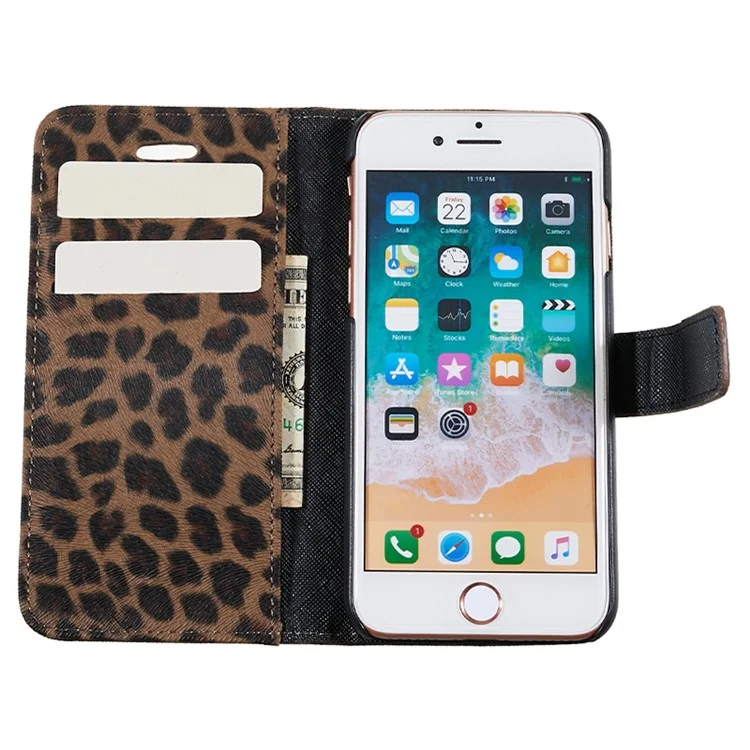 Leopard Pattern Leather Wallet Case for iPhone SE (2020)/SE (2022)/8/7 4.7 inch - Brown