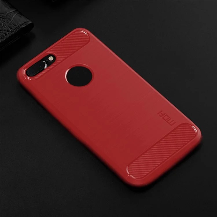 MOFI Para iPhone 7 Plus 5.5 pulgadas/8 Plus 5.5 pulgadas Funda de Teléfono Móvil con Textura de Fibra de Carbono Cepillada de TPU Resistente a Arañazos - Rojo
