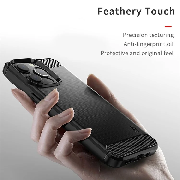 MOFI para iPhone 14 Pro Max 6,7 polegadas Capa de Telefone Slim Fit de Textura de Fibra de Carbono Suave TPU Superfície Escovada Anti-óleo - Preto