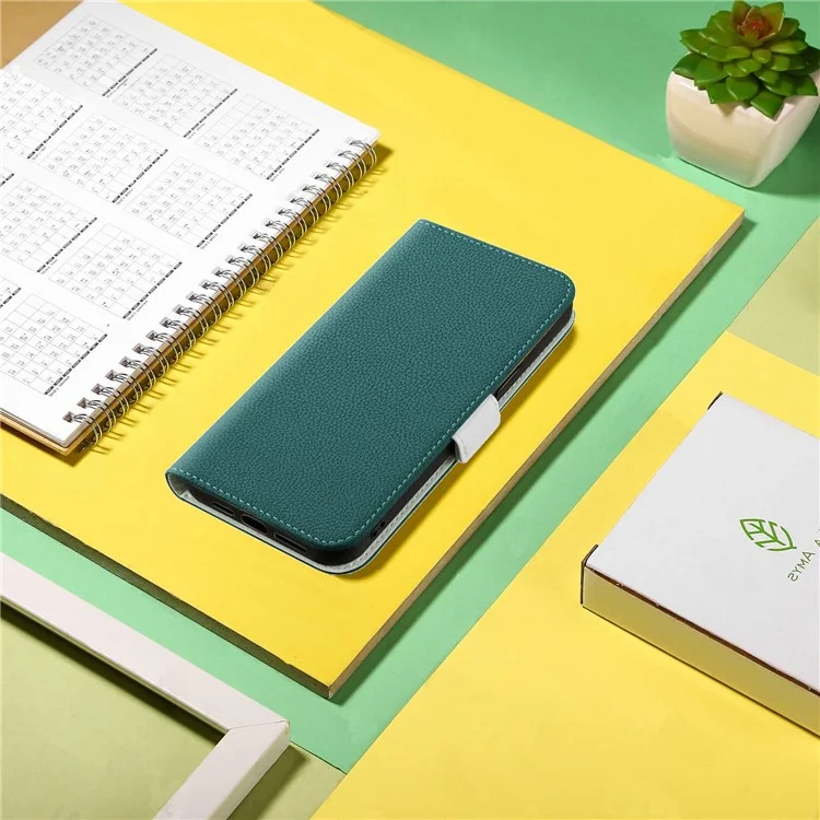 Para iPhone 14 de 6.1 pulgadas Funda de Cuero Magnética con Cartera de Protección Corporal Completa Textura Litchi Color Caramelo - Verde