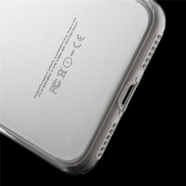 Case de Puntos Impermeables Interiores de TPU Suave Para Iphone SE 2 (2020)/SE (2022)/8/7 4.7 Pulgadas - Transparente