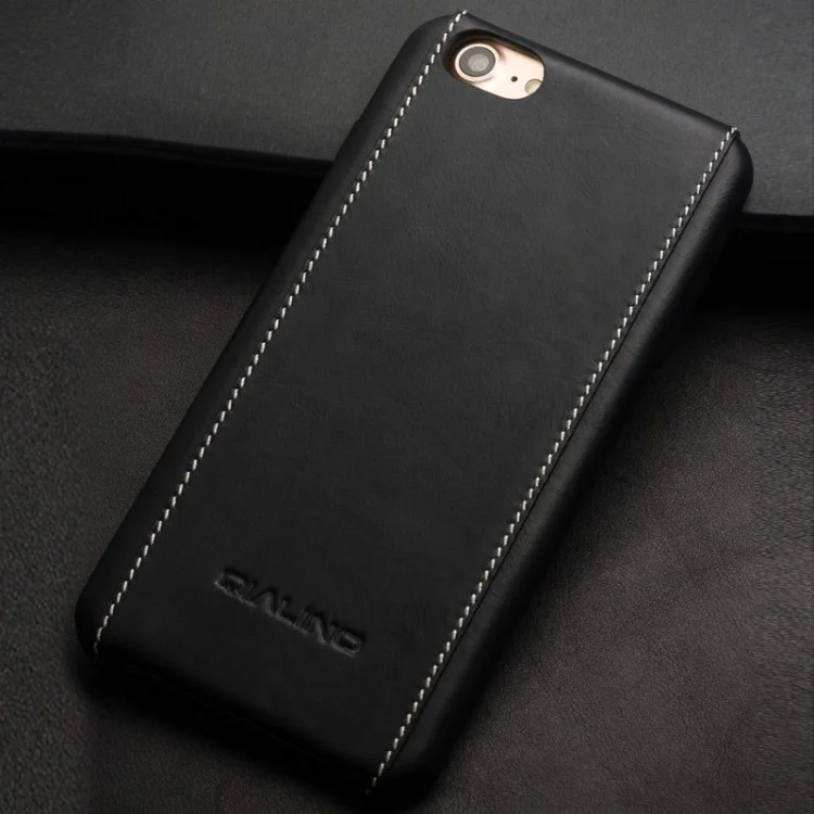 QIALINO Genuine Leather Coated Hard Case for iPhone 8 / 7 4.7 - Black PlainTexture