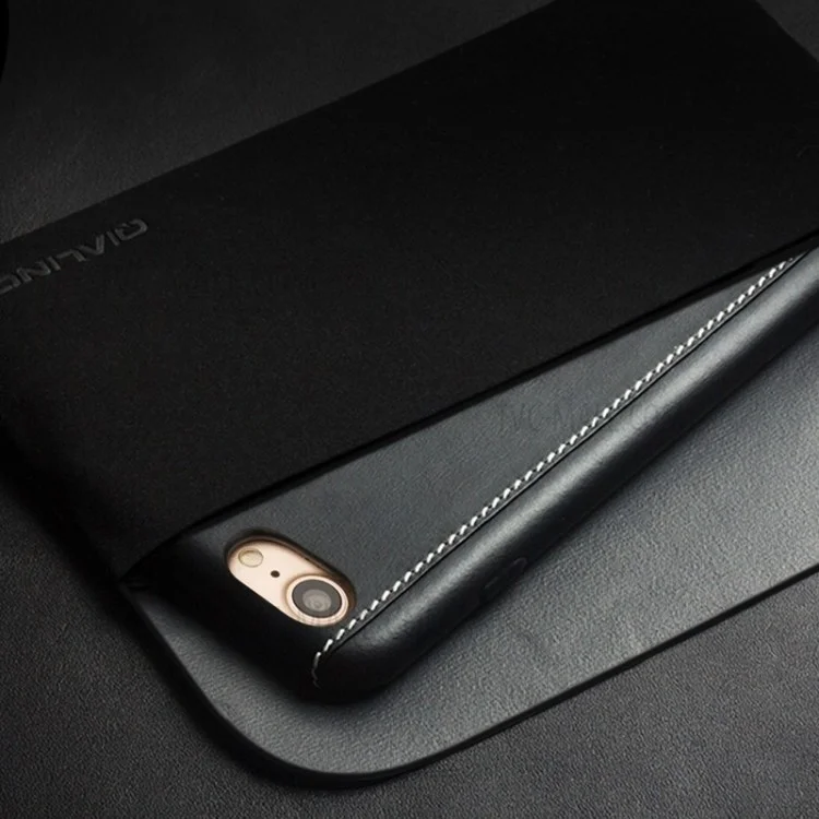QIALINO Genuine Leather Coated Hard Case for iPhone 8 / 7 4.7 - Black PlainTexture