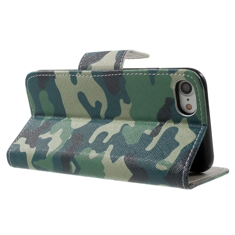 Pattern Printing Leather Wallet Magnetic Case for iPhone 7/8/SE (2022)/SE (2022) - Camouflage Pattern