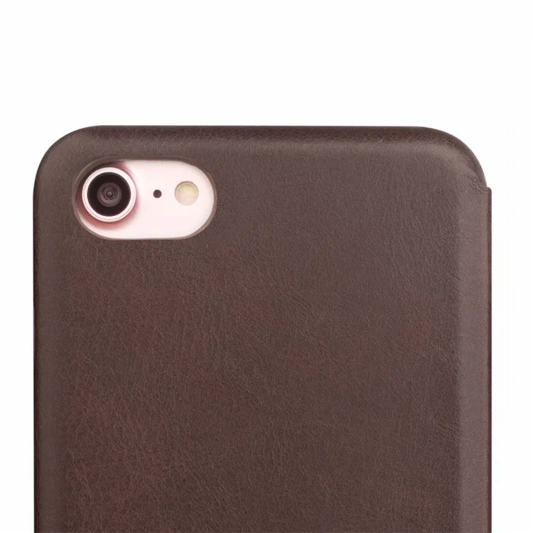 Capa ultra fina de couro legítimo de primeira qualidade da QIALINO para iPhone SE (2ª geração)/8/7 - Marrom escuro
