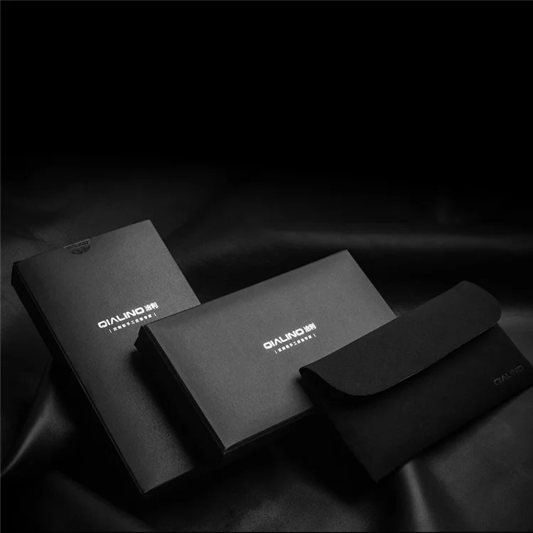 QIALINO para iPhone 8 Plus / 7 Plus Funda de piel de vaca tipo folio retro con ranuras para tarjetas - Marrón