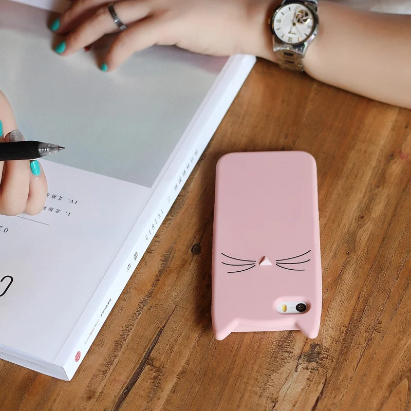 Custodia in silicone morbido per telefono cellulare 3D Bearded Cat per iPhone SE 5s 5 - Rosa