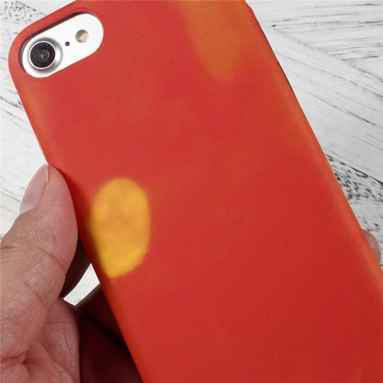 Thermal Sensor Fluorescent Color Changing TPU Back Cover for iPhone 8 / 7 4.7 inch - Red