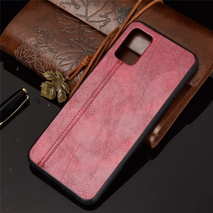 PU Leder Beschichtete Hybrid -mobiltelefonhülle Stitching Design Für Samsung Galaxy A02s (164.2x75.9x9.1mm) - Rot