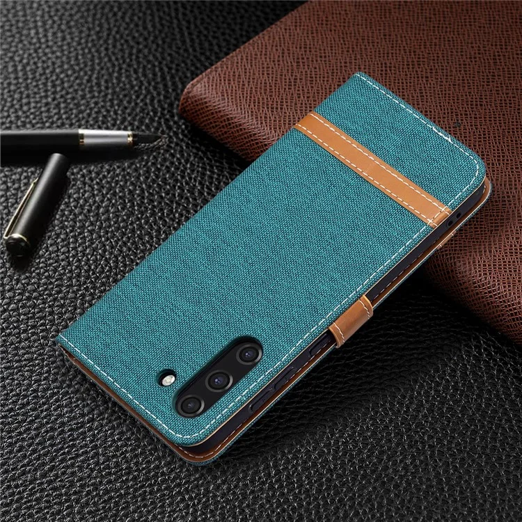 Splicing Jeans Cloth Surface Leather Phone Cover Wallet Stand Case per Samsung Galaxy S21 FE 5G - Verde