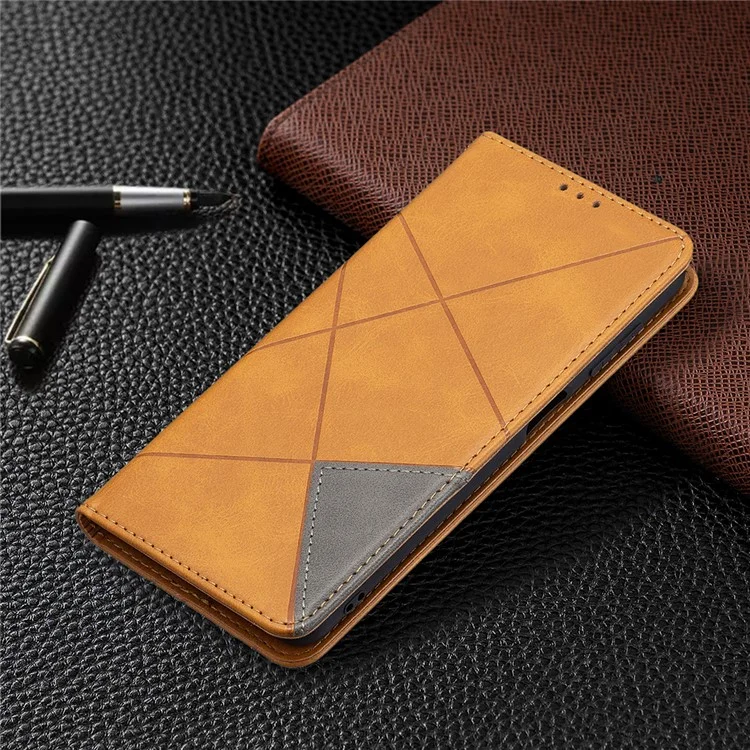 Para Samsung Galaxy M32 (Versão Global) Suporte para Cartões Design de Imprinting Rômbico-Como Absorção de Choque Caso Shell de Couro em Pé - Amarelo