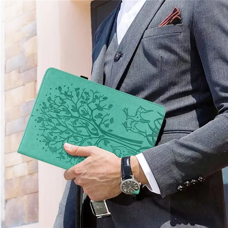 Funda protectora con diseño de soporte para ranuras de tarjetas y patrón estampado de árbol y ciervo para Samsung Galaxy Tab A7 10.4 (2022) / (2020) - Verde