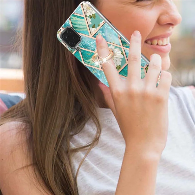 IMD Design Marble Pattern Soft TPU Custodia protettiva per telefono con anello e cavalletto per Samsung Galaxy A12/M12/F12 - Fiori blu