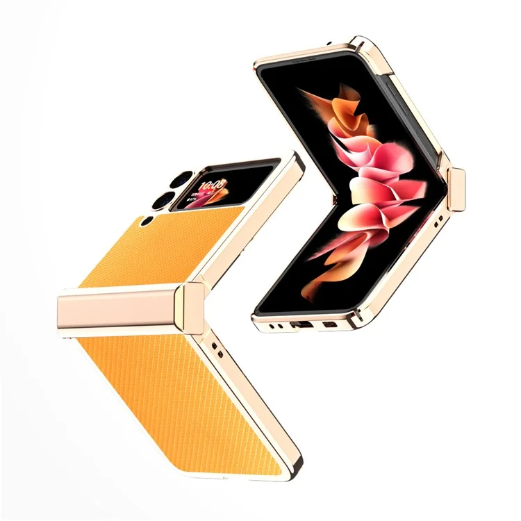 Coque de téléphone en PC revêtu de cuir PU avec texture en fibre de carbone et design séparé en 3 pièces pour Samsung Galaxy Z Flip3 5G - Jaune