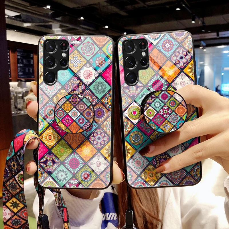 Drop-resistant Well-protected Tempered Glass + PC + TPU Kickstand Phone Cover Case with Lanyard for Samsung Galaxy S22 Ultra 5G - Color Pattern