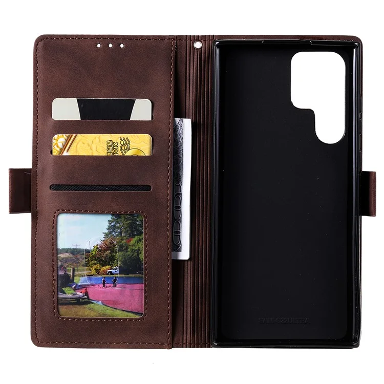 Stand Wallet Design Scratch-resistant Retro Style Color Splicing PU Leather Phone Case with Handy Strap for Samsung Galaxy S22 Ultra 5G - Marrom