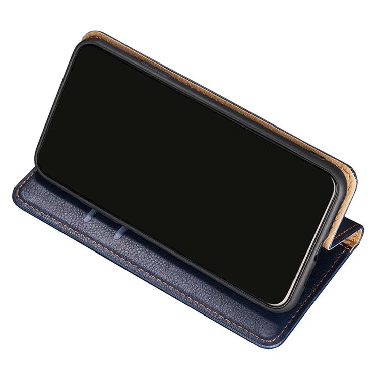 Magnetic Auto-absorbed Leather Case Stand Wallet Folio Flip Phone Cover for Samsung Galaxy A03 (164.2 x 75.9 x 9.1mm) - Black